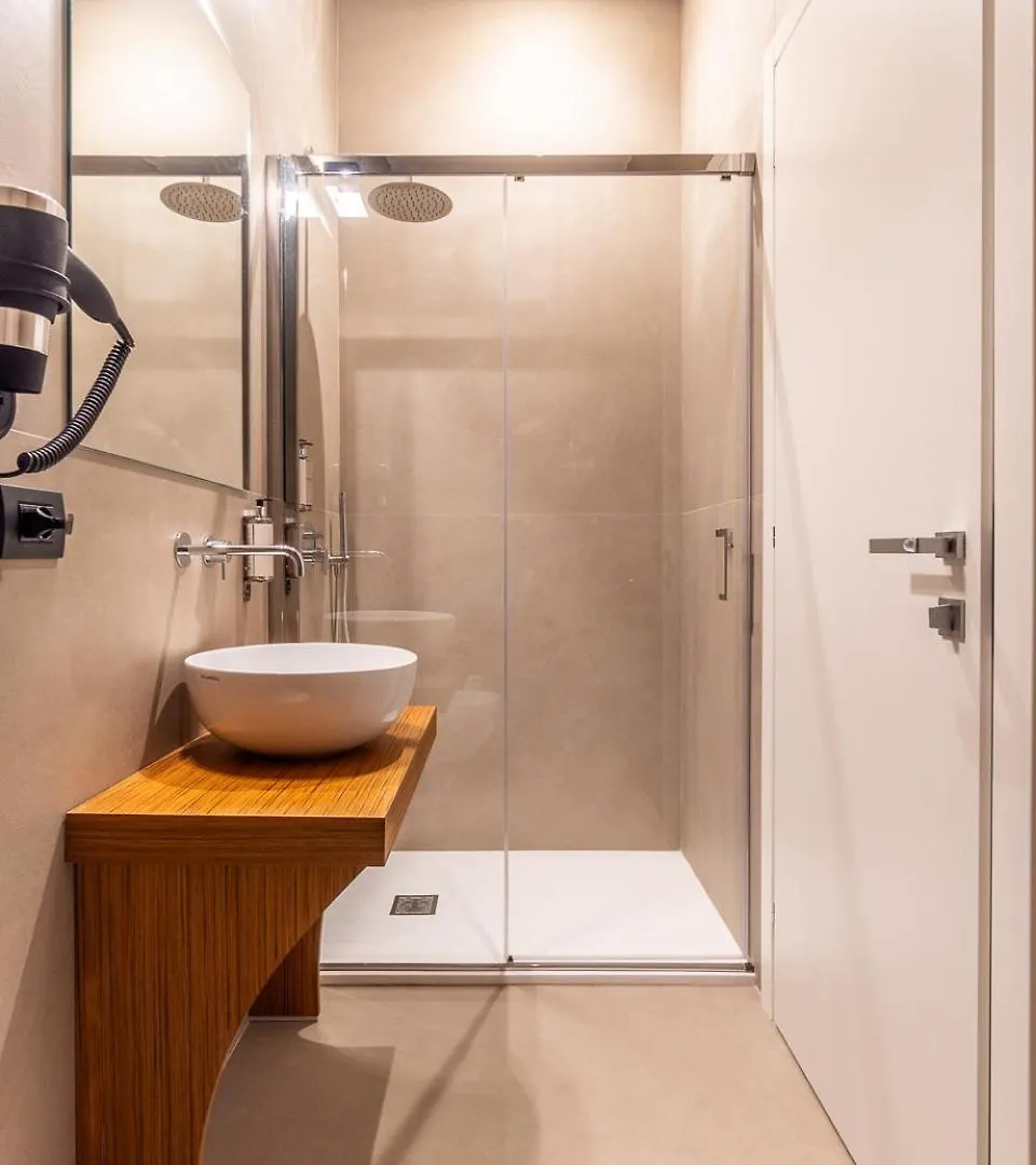 Palazzo Italia Suites Bari 0*,  Italia