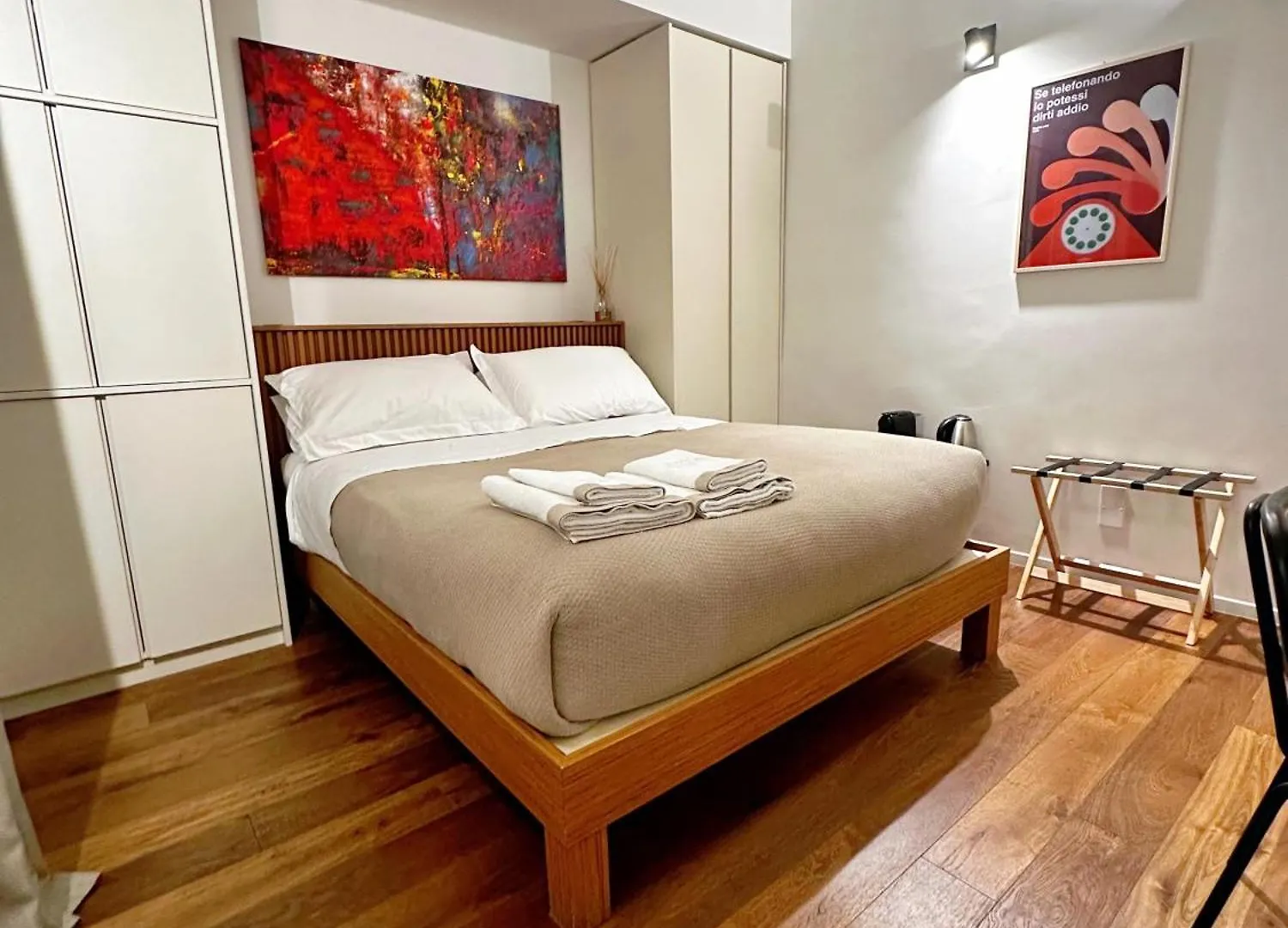 Palazzo Italia Suites Bari 0*,  Italien