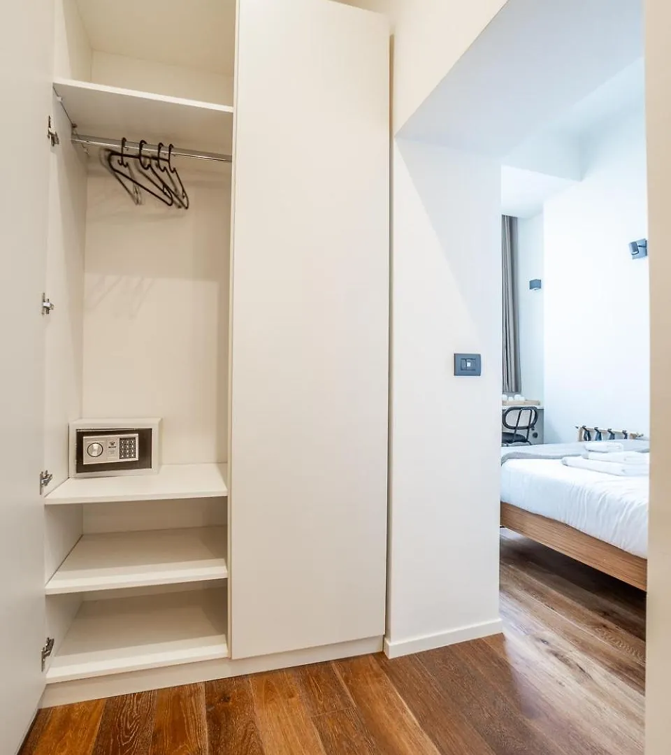 Guest house Palazzo Italia Suites Bari